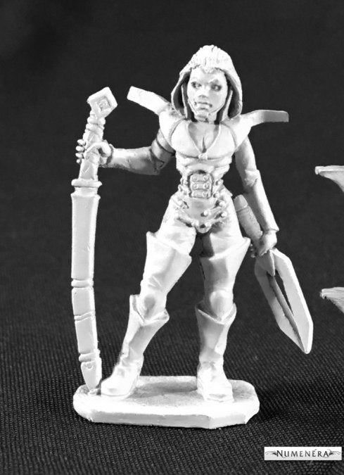 Female Glaive w/ Katana